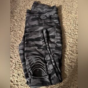 torrid black camo leggings with rips/distressing